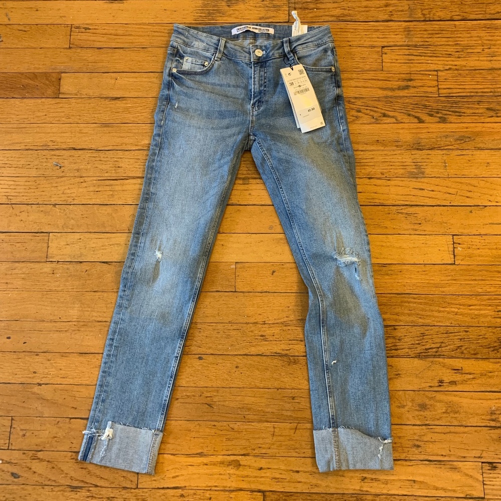 ZARA LIGHTWASH JEANS